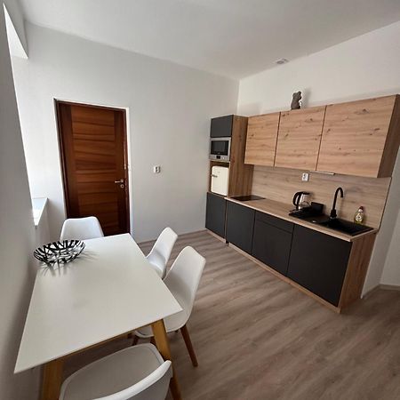Apartman Orli Hnizdo Ліберець Екстер'єр фото